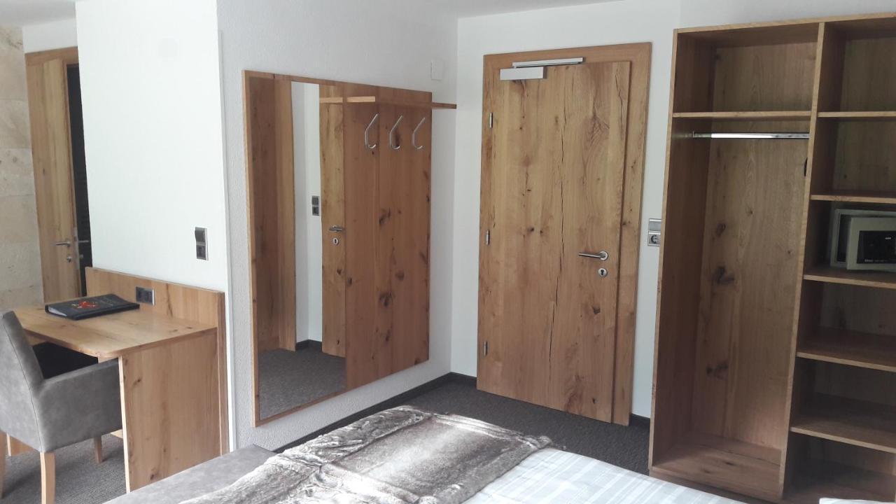 Hotel Garni Viktoria Sankt Anton am Arlberg Esterno foto