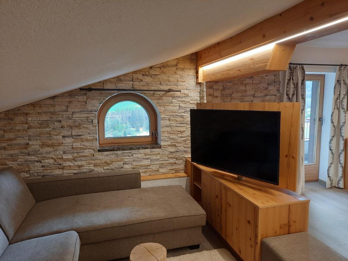 Hotel Garni Viktoria Sankt Anton am Arlberg Esterno foto