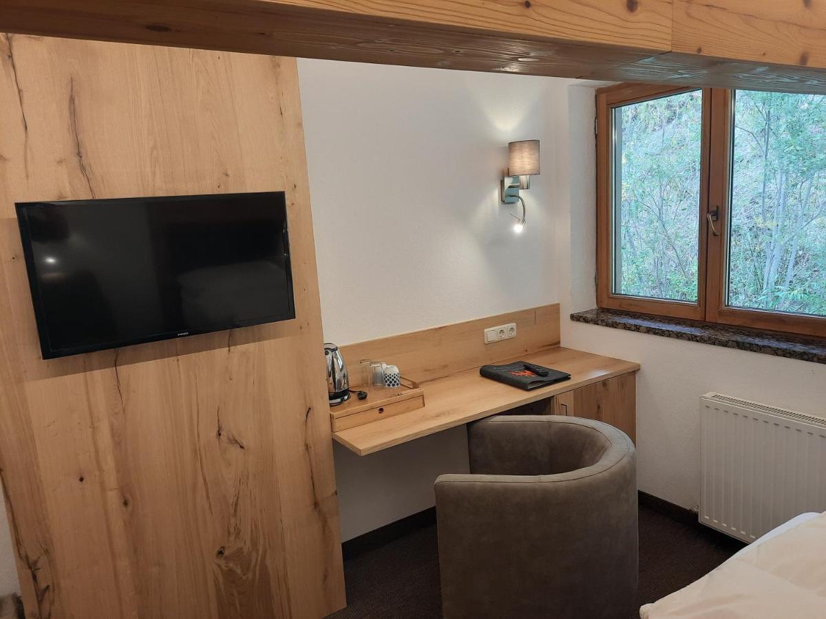 Hotel Garni Viktoria Sankt Anton am Arlberg Esterno foto